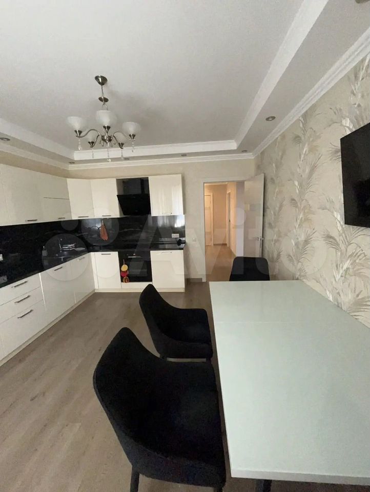 3-комн., 84 м², 13/25 этаж, Новороссийск, ул. Мурата Ахеджака, 16к2 — фото 4