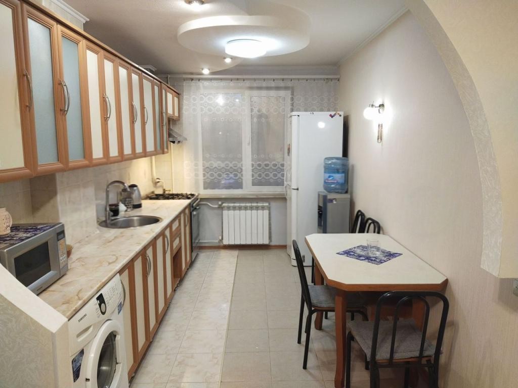 3-комн., 71 м², 2/11 этаж, ул. имени 40-летия Победы, 37/2 — фото 3