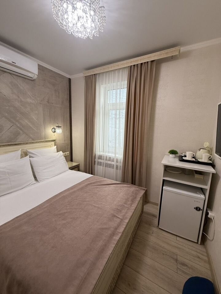 1-комн., 11.4 м², 1/4 этаж, Сочи, мкр-н Центральный, Кубанская ул., 4А — фото 2
