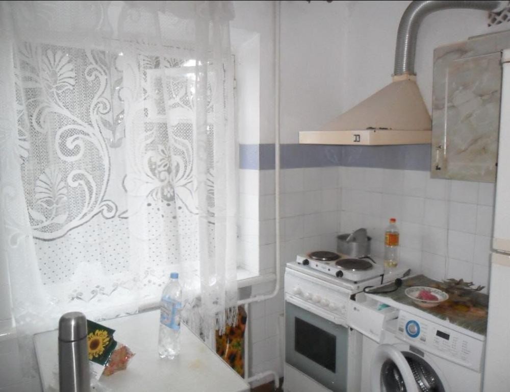 3-комн., 45 м², 4/4 этаж, Сочи, мкр-н Головинка, Медицинская ул., 1 — фото 3