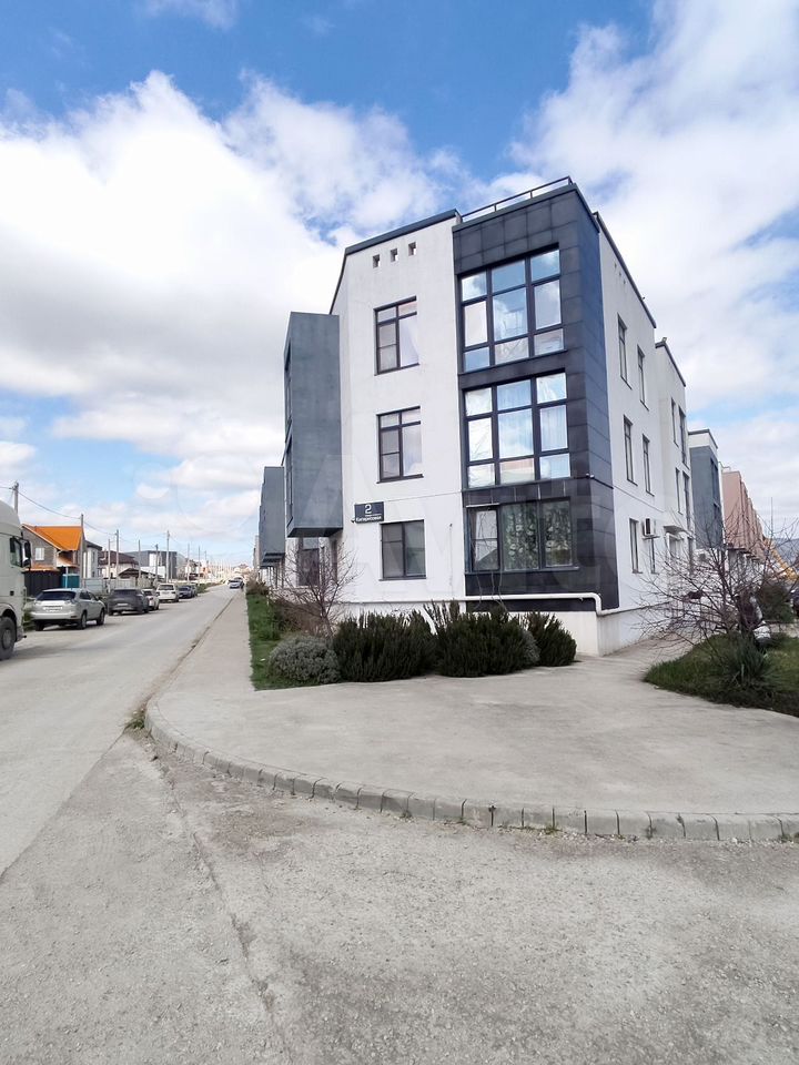 2-комн., 49.5 м², 3/3 этаж, Новороссийск, Кипарисовая ул., 2 — фото 2