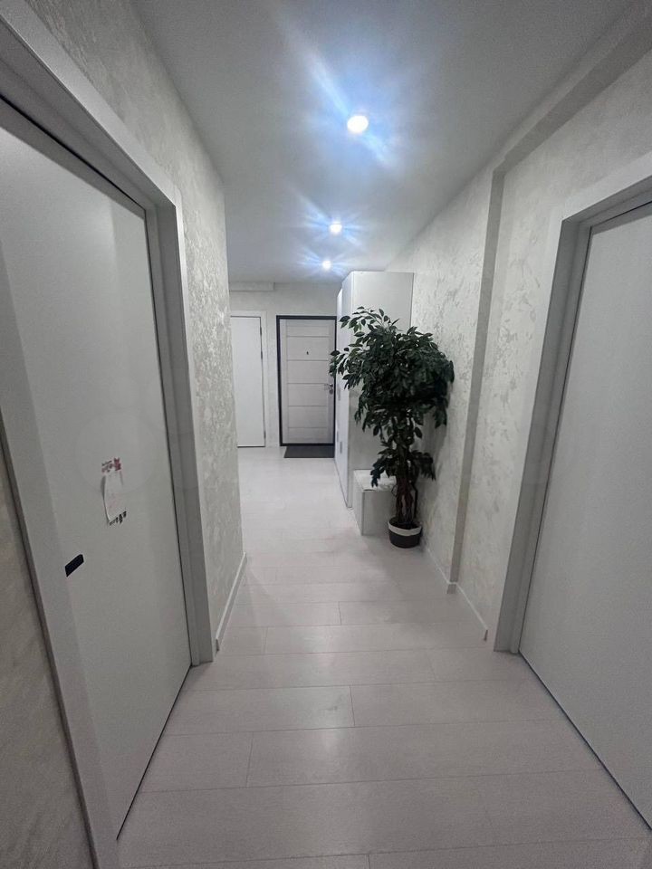 3-комн., 80 м², 12/12 этаж, мкр-н Юбилейный, Рождественская наб., 13 — фото 5