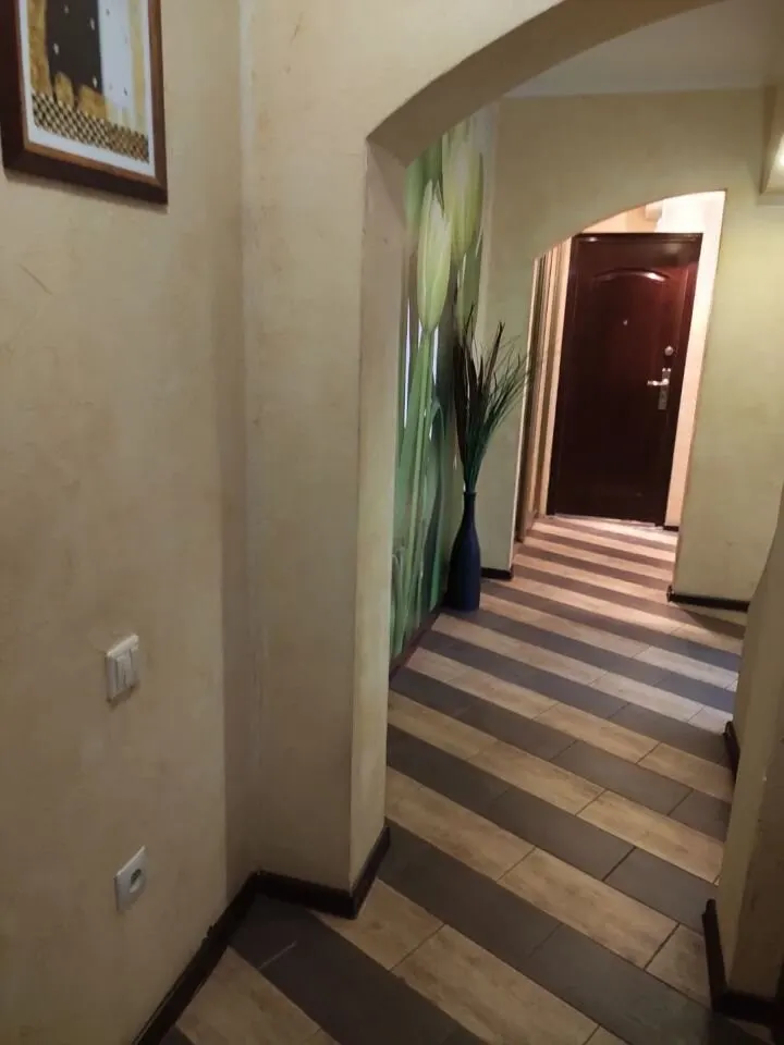 3-комн. квартира, 69 м² — фото 2