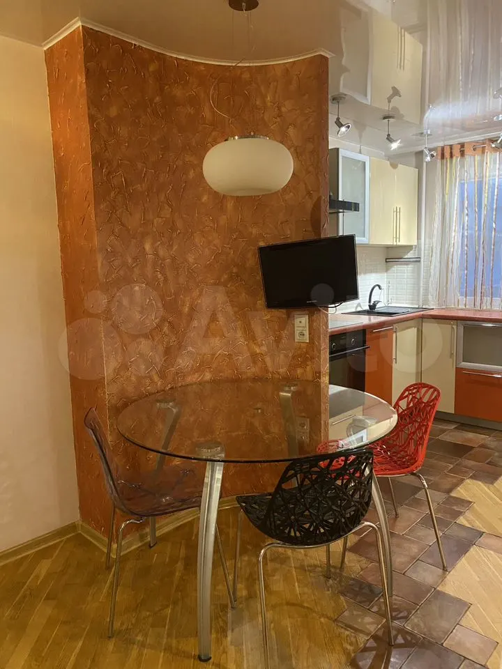 3-комн., 80 м², 16/16 этаж, мкр-н Юбилейный, Платановый б-р, 2 — фото 3