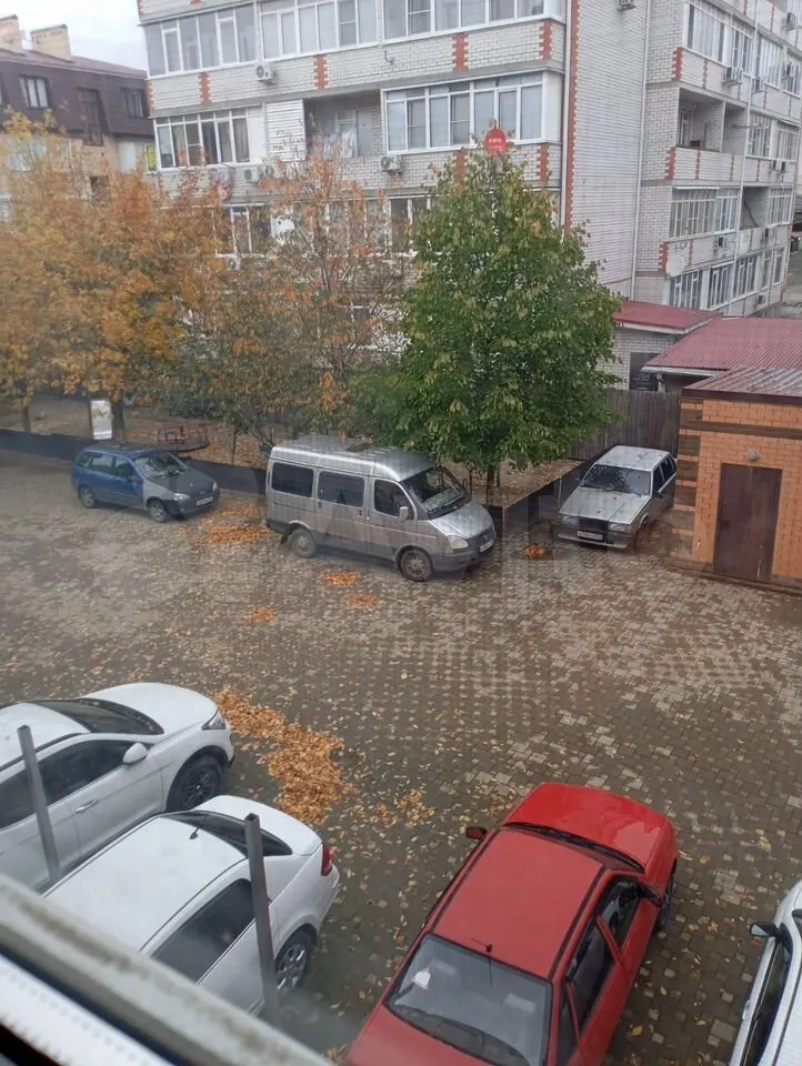 1-комн., 27 м², 2/3 этаж, муниципальное образование  пос. Российский, ул. Ратной Славы, 25 — фото 2
