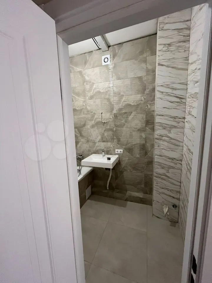 Продается 2-комн. квартира, 64 м²