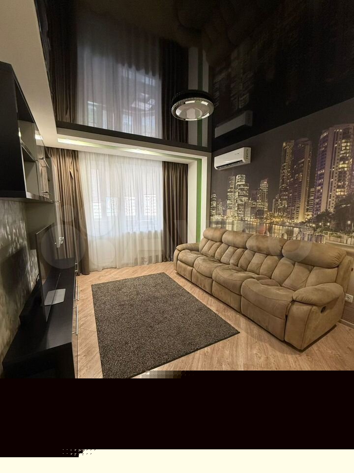 Продается 2-комн. квартира, 65.3 м²
