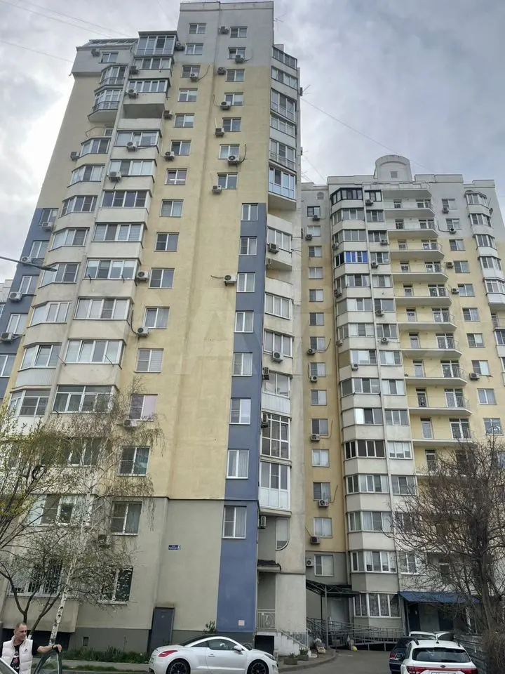 Продается 2-комн. квартира, 85 м²