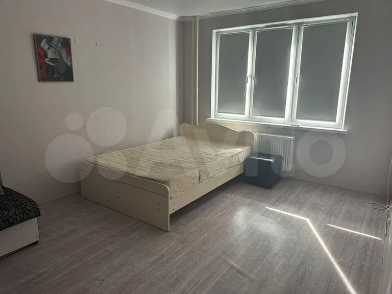 Продается 1-комн. квартира, 40 м² — фото 4