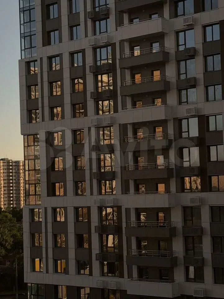 Продается 1-комн. квартира, 42 м² — фото 2