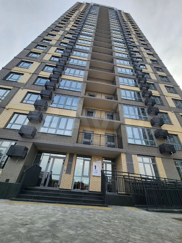 Продается 1-комн. квартира, 45.7 м² — фото 2