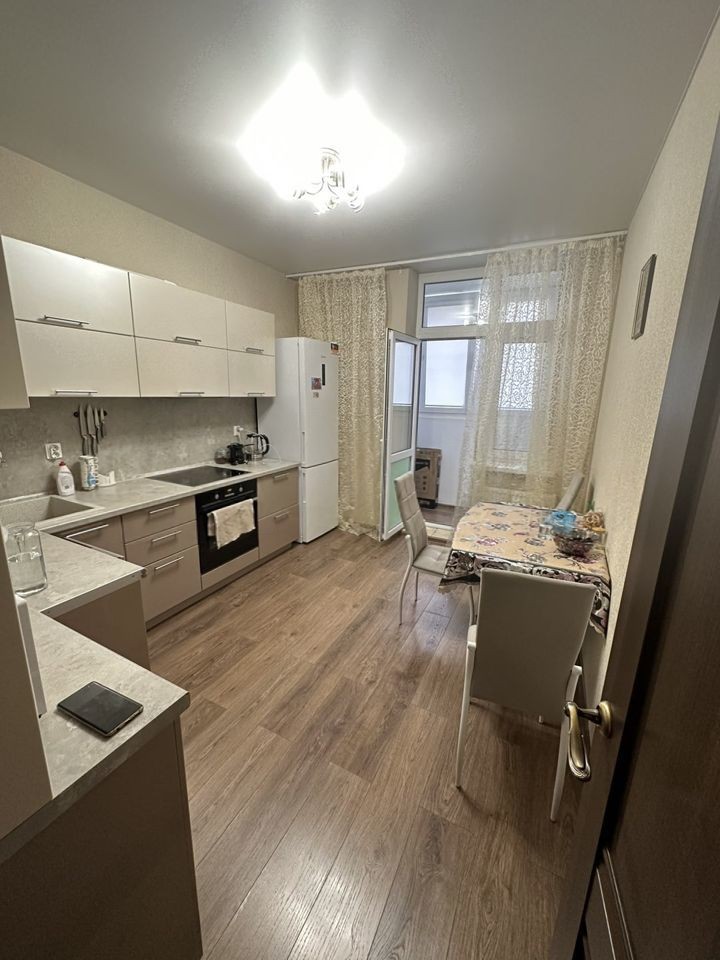 2-комн., 61 м², 3/24 этаж, ЖК «Губернский»