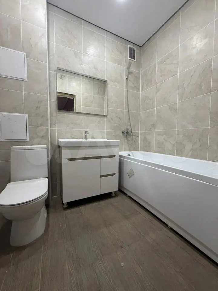 2-комн., 49.2 м², 4/5 этаж, ул. имени В.М. Комарова, 106Бк7 — фото 2