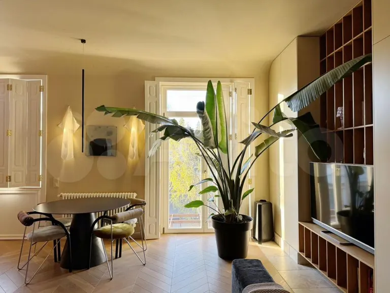 Продается 2-комн. квартира, 58 м² — фото 2