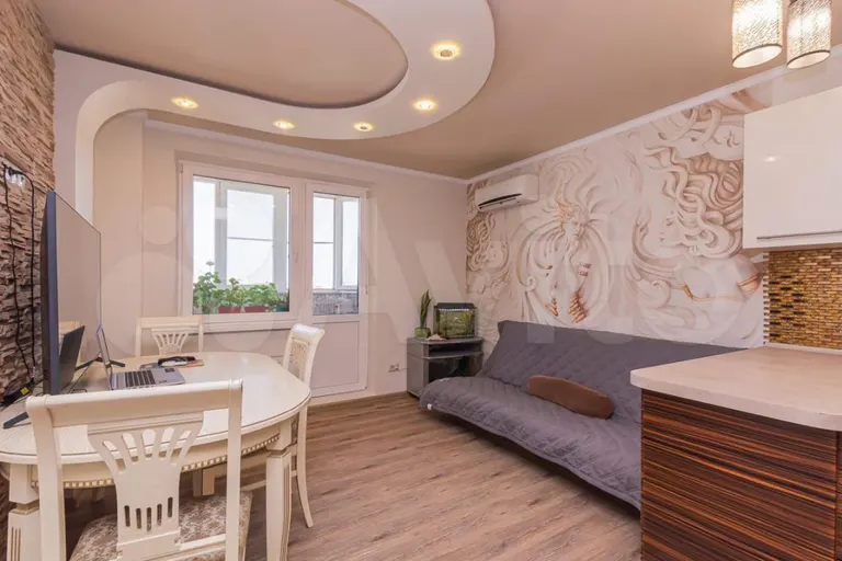 Продается 2-комн. квартира, 66 м²