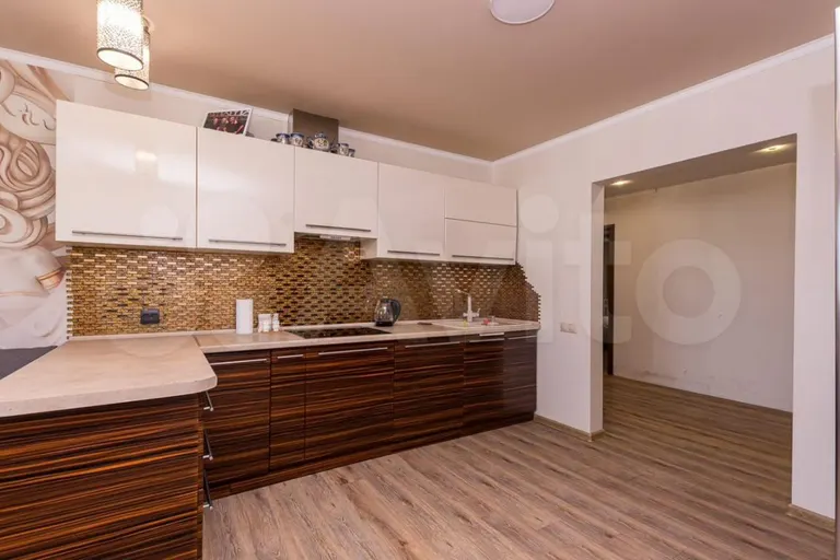 2-комн. квартира, 66 м² — фото 2