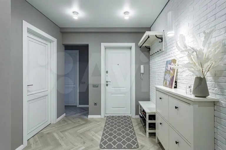 3-комн., 76.3 м², 8/10 этаж, мкр-н Юбилейный, пр-т Чекистов, 5р-н Западный — фото 3