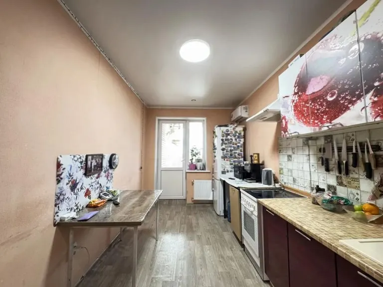 Продается 2-комн. квартира, 64.2 м² — фото 2