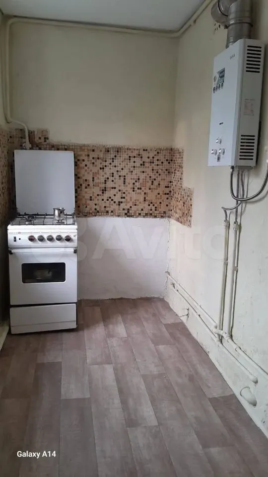 3-комн., 56 м², 1/2 этаж, Карасунский внутригородской округ, мкр-н Камвольно-суконный Комбинат, 1-й Онежский пр., 3 — фото 3