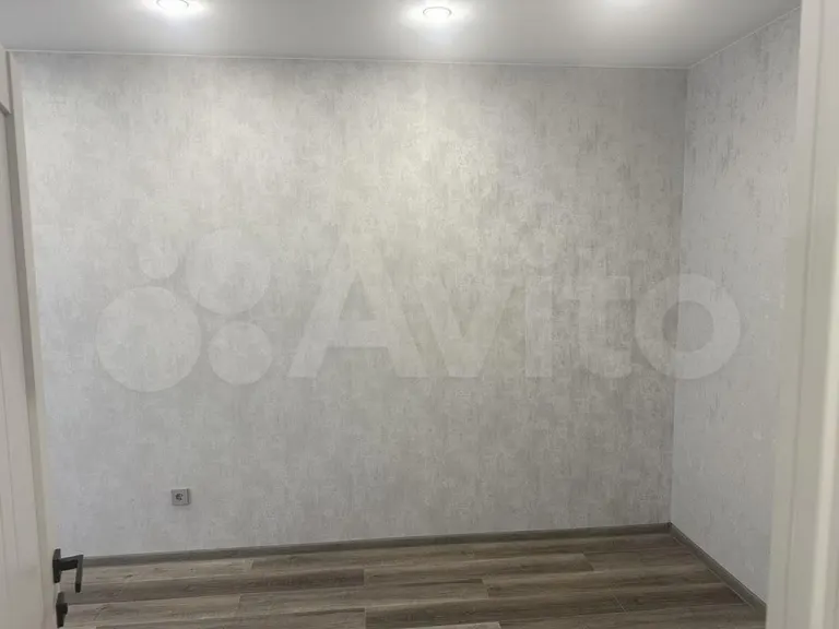 1-комн., 35.8 м², 4/8 этаж, ЖК «Краски» — фото 4