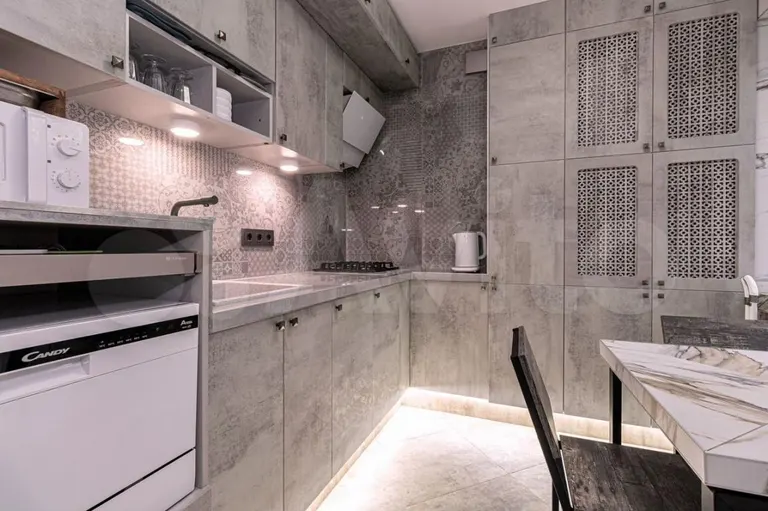1-комн., 32.2 м², 1/5 этаж, мкр-н Завод Измерительных Приборов, ул. Курчатова, 2 — фото 5