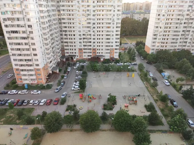 2-комн. квартира, 65.3 м² — фото 2