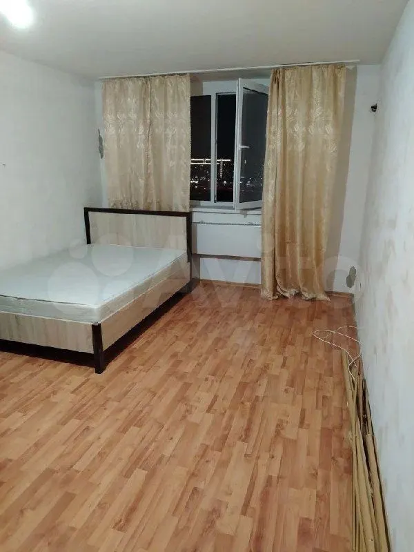 Продается 2-комн. квартира, 57.8 м² — фото 2
