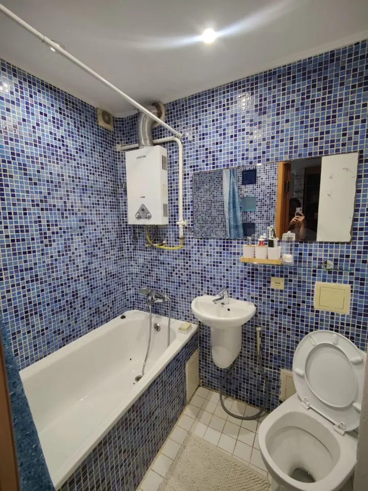 1-комн., 31.7 м², 5/5 этаж, мкр-н Завод Измерительных Приборов, ул. Курчатова, 14 — фото 2
