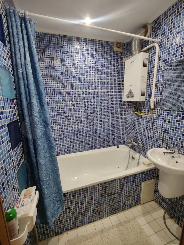 1-комн., 31.7 м², 5/5 этаж, мкр-н Завод Измерительных Приборов, ул. Курчатова, 14 — фото 3