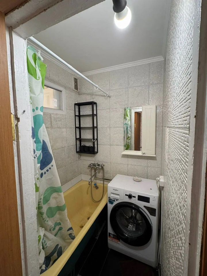 2-комн., 43.7 м², 1/5 этаж, ул. Селезнёва, 188