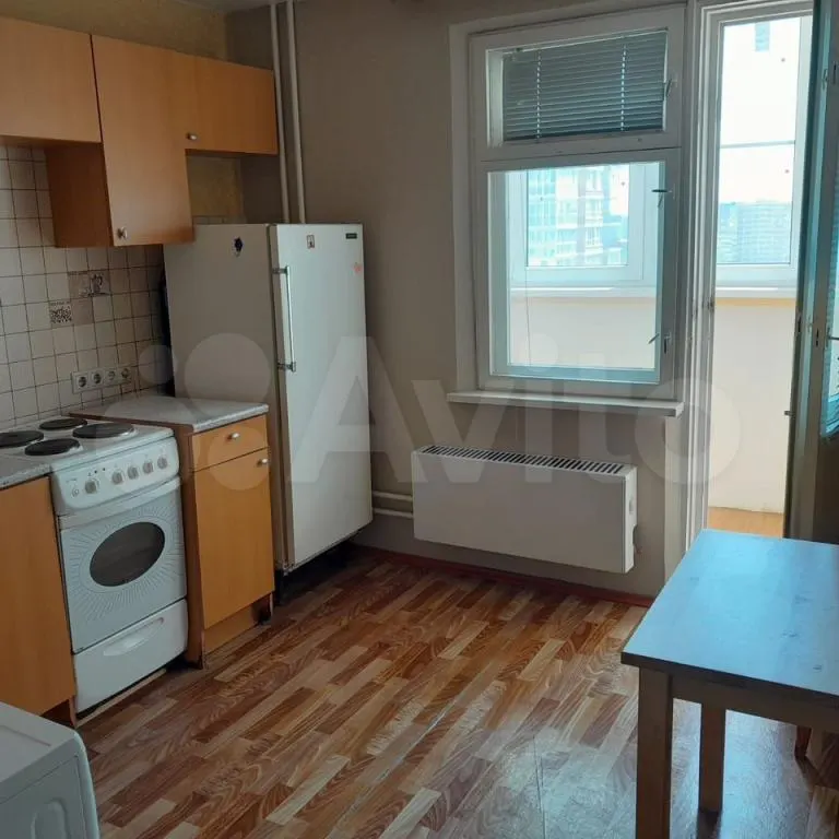 1-комн., 39.5 м², 13/16 этаж, ул. имени Калинина, 13к63 — фото 2