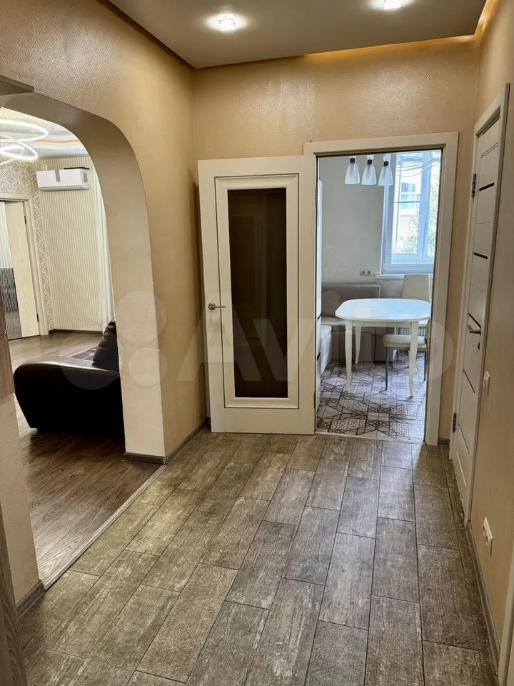 2-комн., 57.7 м², 2/3 этаж, г Краснодар, ул Карлсруэвская, д 7/1 — фото 2
