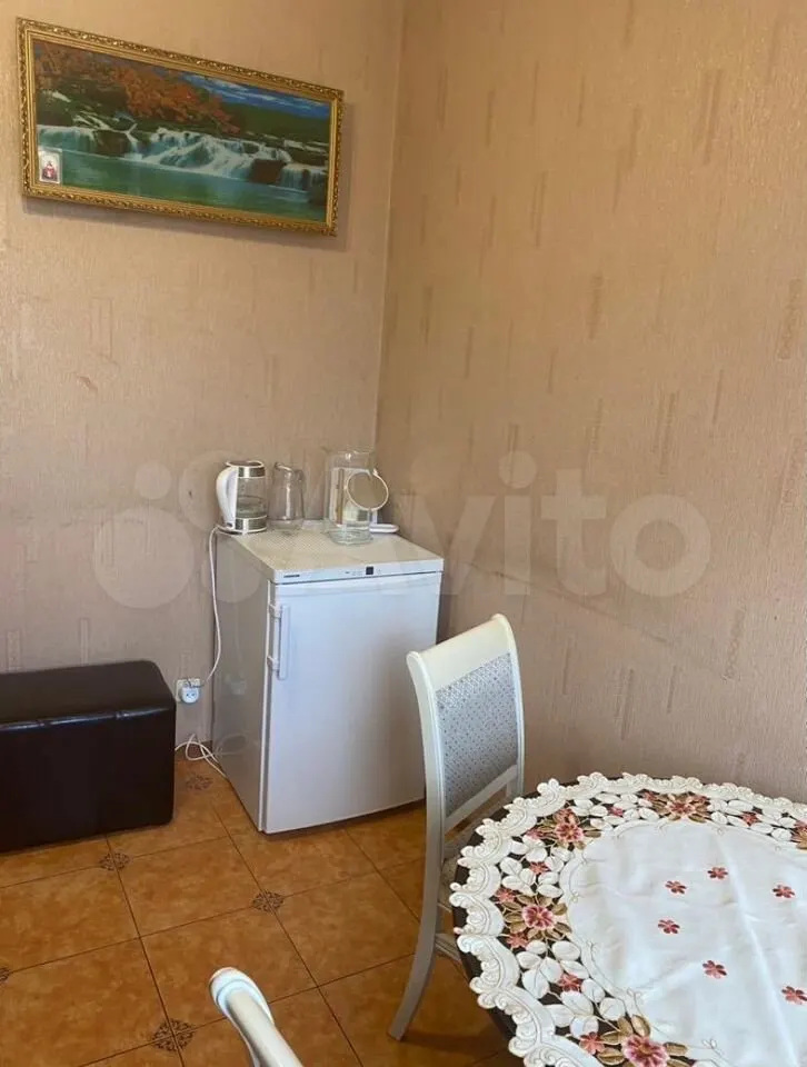 1-комн., 40 м², 3/3 этаж, Центральный внутригородской округ, мкр-н Центральный, ул. Ломоносова, 14/1 — фото 3