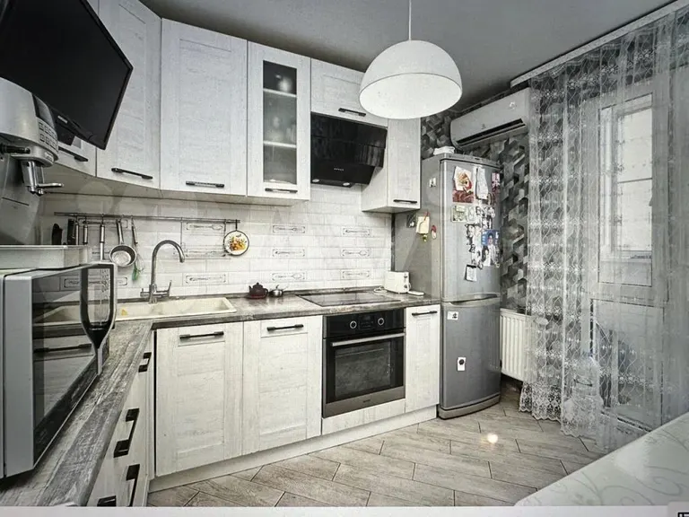 2-комн. квартира, 60 м² — фото 3