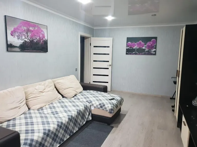 2-комн. квартира, 59 м² — фото 2