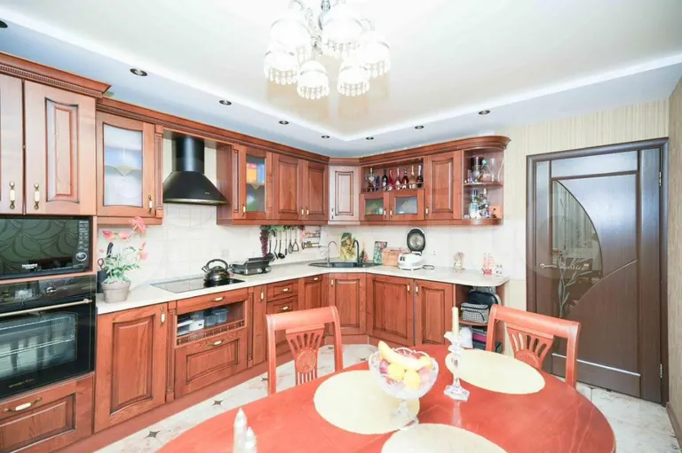 2-комн. квартира, 68 м² — фото 5