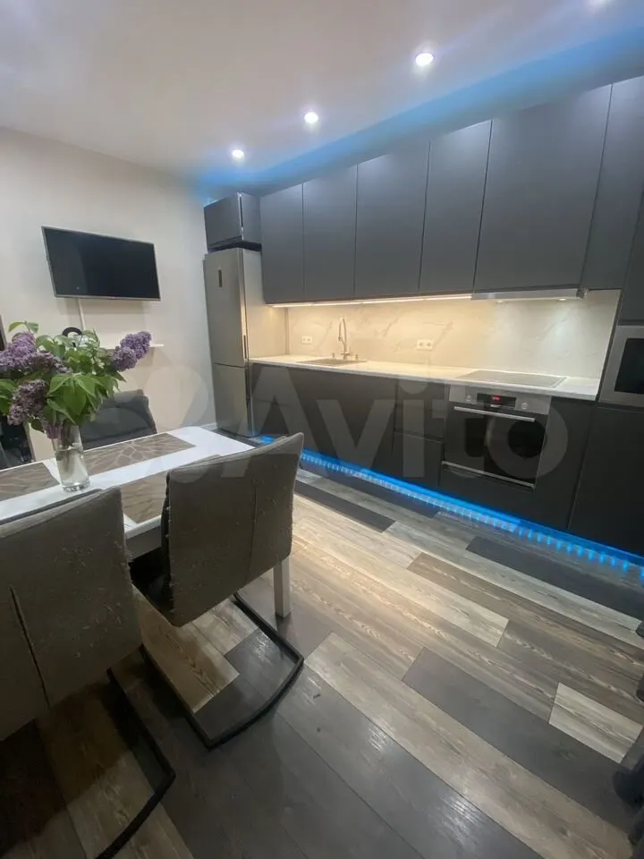 Продается 1-комн. квартира, 46.7 м² — фото 3