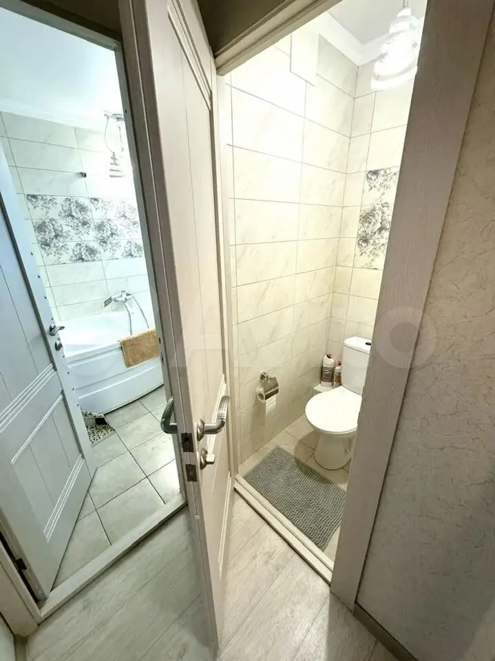 Продается 2-комн. квартира, 56.5 м² — фото 2