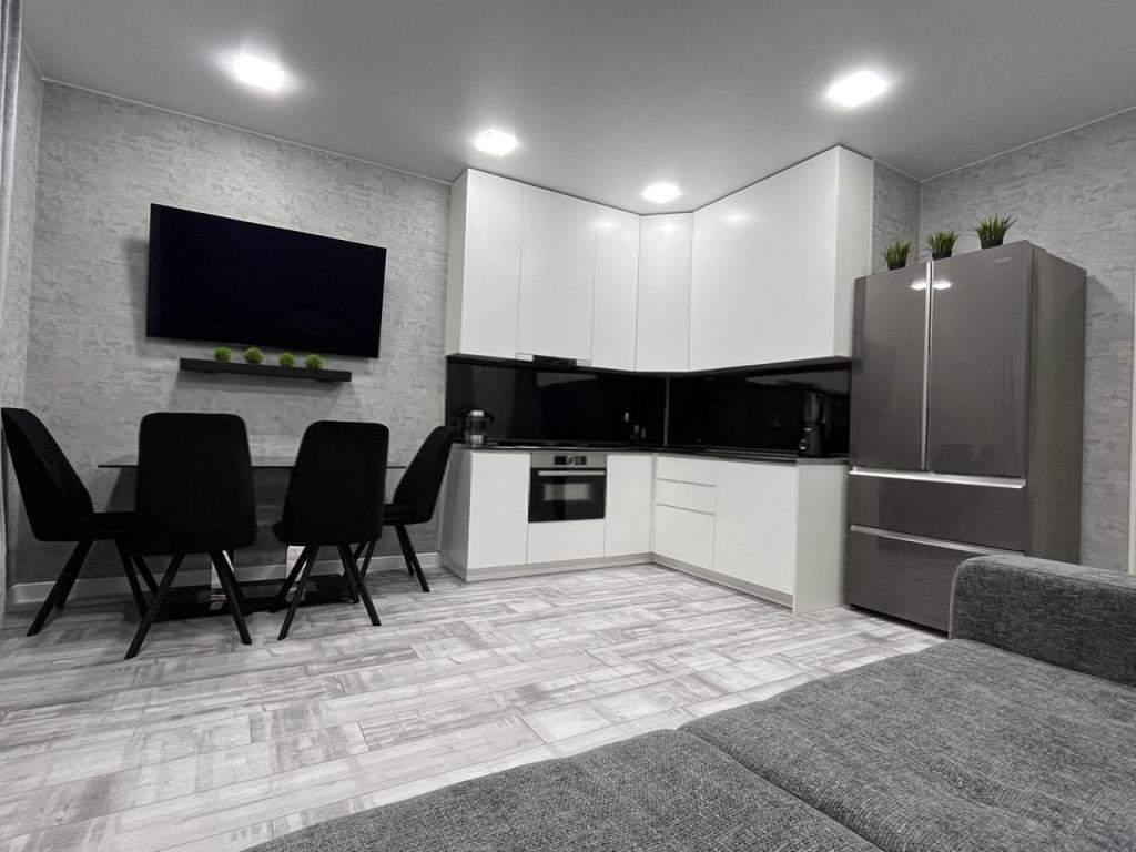Продается 2-комн. квартира, 70 м² — фото 2