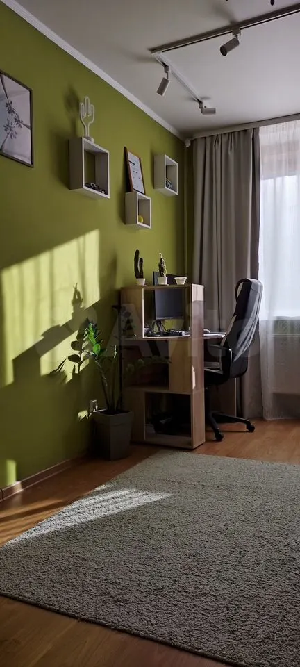 Продается 3-комн. квартира, 90.2 м²