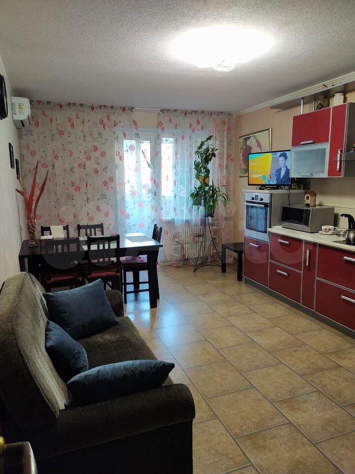 3-комн., 90.6 м², 4/14 этаж, мкр-н Юбилейный, Рождественская наб., 41 — фото 2