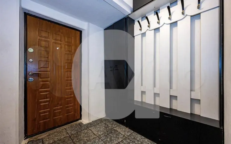 4+ комнаты, 118 м², 1/10 этаж, Дербентская ул., 18/1 р-н Центральный — фото 3