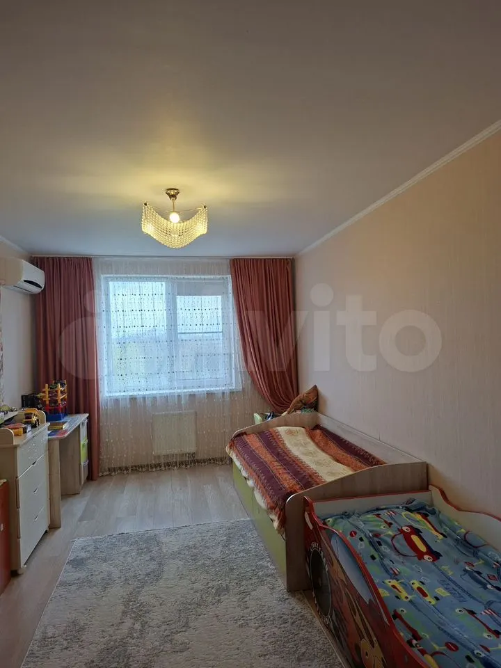 2-комн., 55 м², 8/22 этаж, мкр-н Юбилейный, ул. Генерала Шифрина, 5 — фото 2