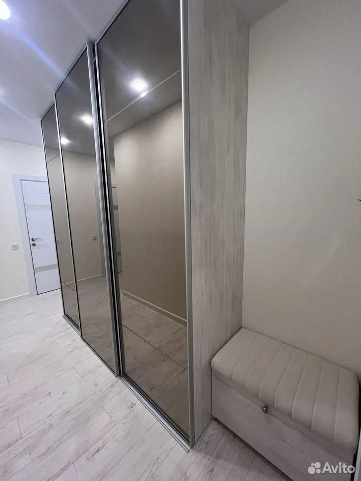 Продается 2-комн. квартира, 62.7 м² — фото 2