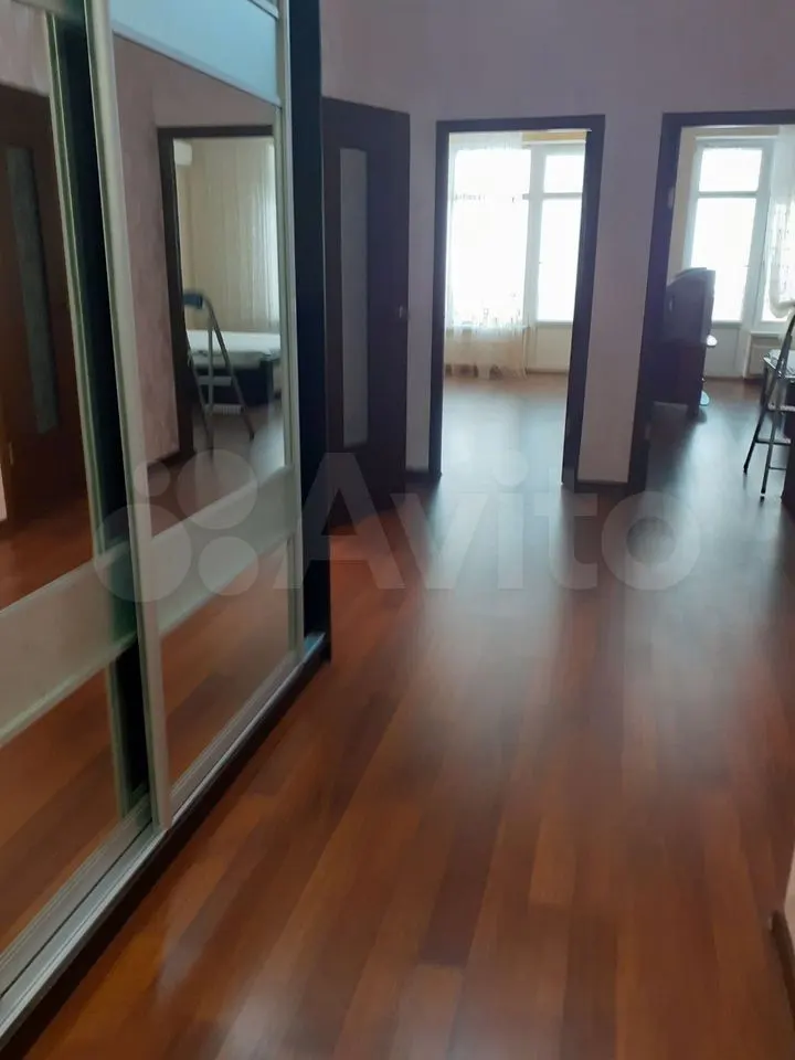 Продается 2-комн. квартира, 79 м² — фото 2