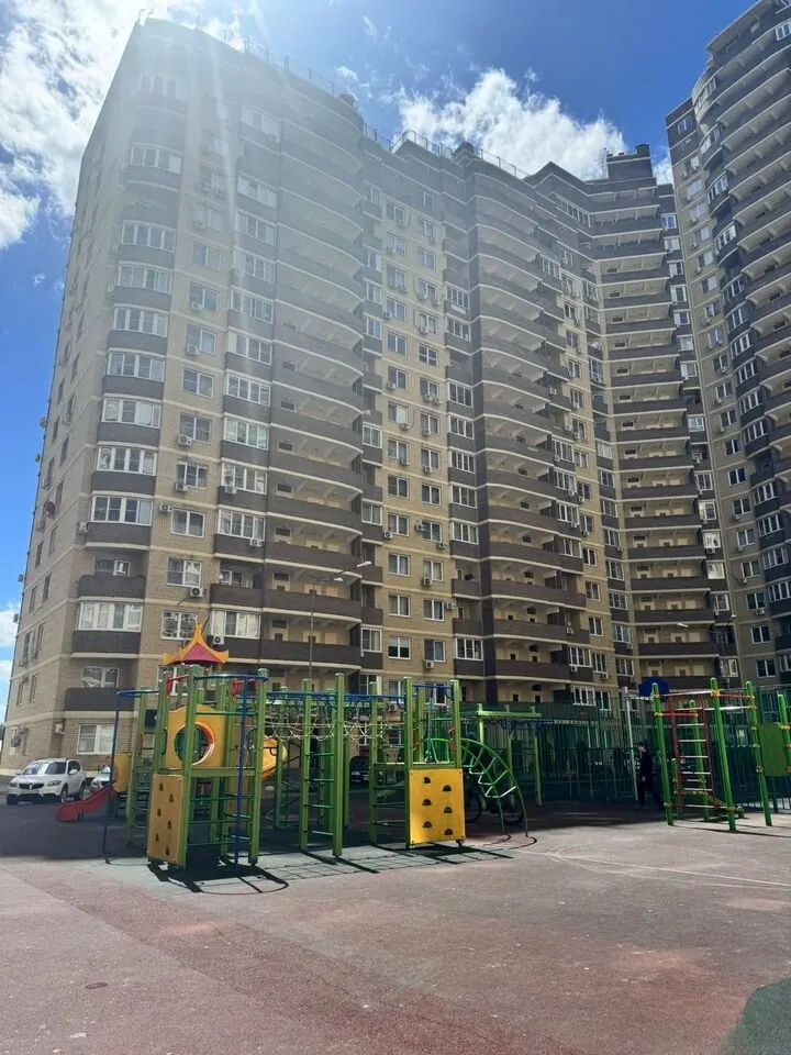 2-комн., 69 м², 5/23 этаж, Карасунский внутригородской округ, мкр-н Гидростроителей, ул. Дмитрия Благоева, 31к1 — фото 4
