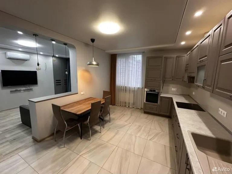 Продается 3-комн. квартира, 79 м² — фото 4
