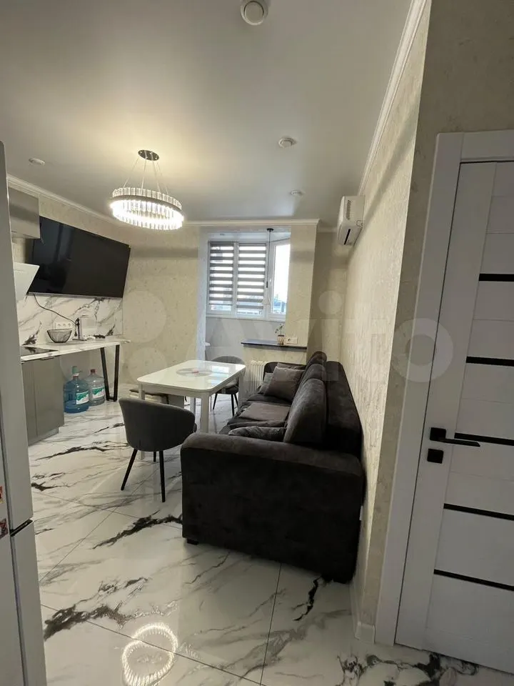 Продается 2-комн. квартира, 55 м²