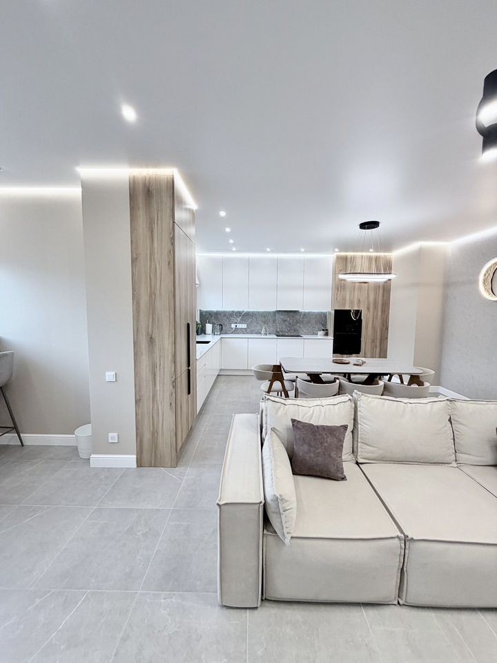 4-комн. квартира, 135.7 м² — фото 2