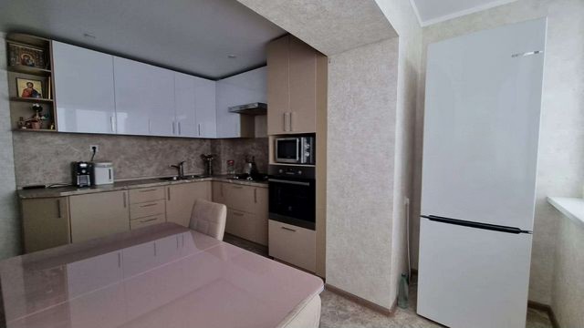 2-комн., 67 м², 4/10 этаж, Краснодар г — фото 3